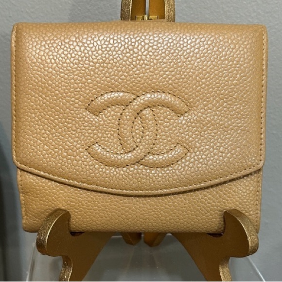 CHANEL Beige Leather Wallet